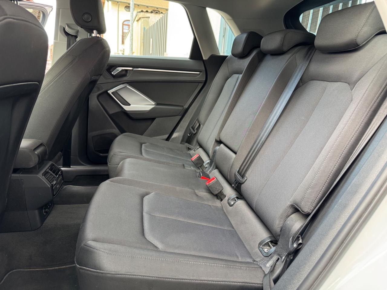 Audi Q3 40 TFSI quattro S tronic