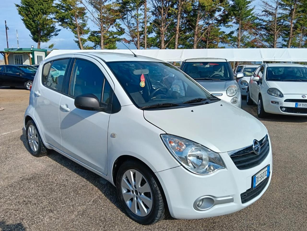 Opel Agila 1.2 Enjoy GPL c/automatico