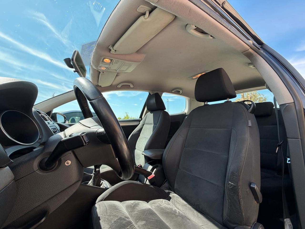 Volkswagen Golf 1.4 Sportline Neopatentati Ok Ztl