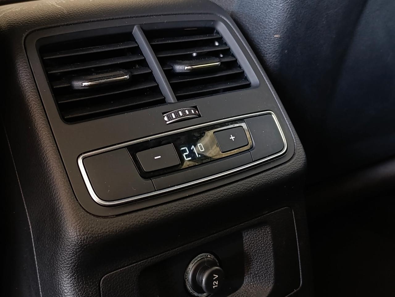 Audi A4 Avant 35 2.0 tdi mhev Business Advanced 163cv s-tronic