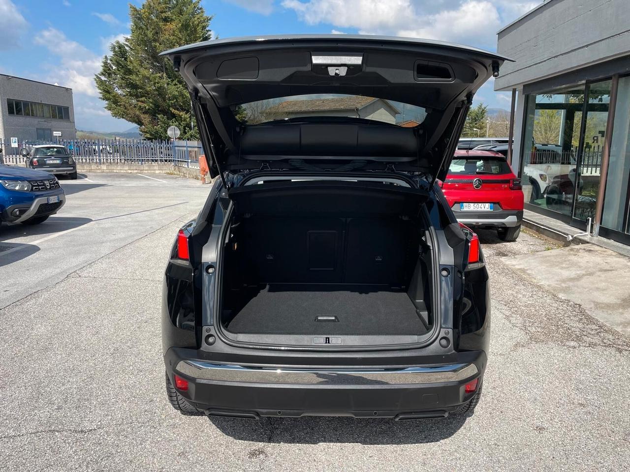 Peugeot 3008 BlueHDi 130 EAT8 Allure