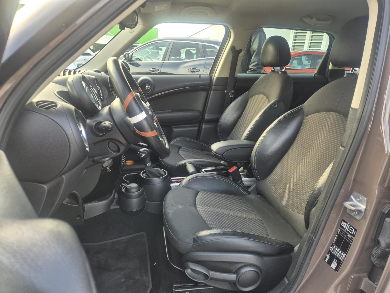 Mini Cooper D Countryman 2.0 Business Automatica