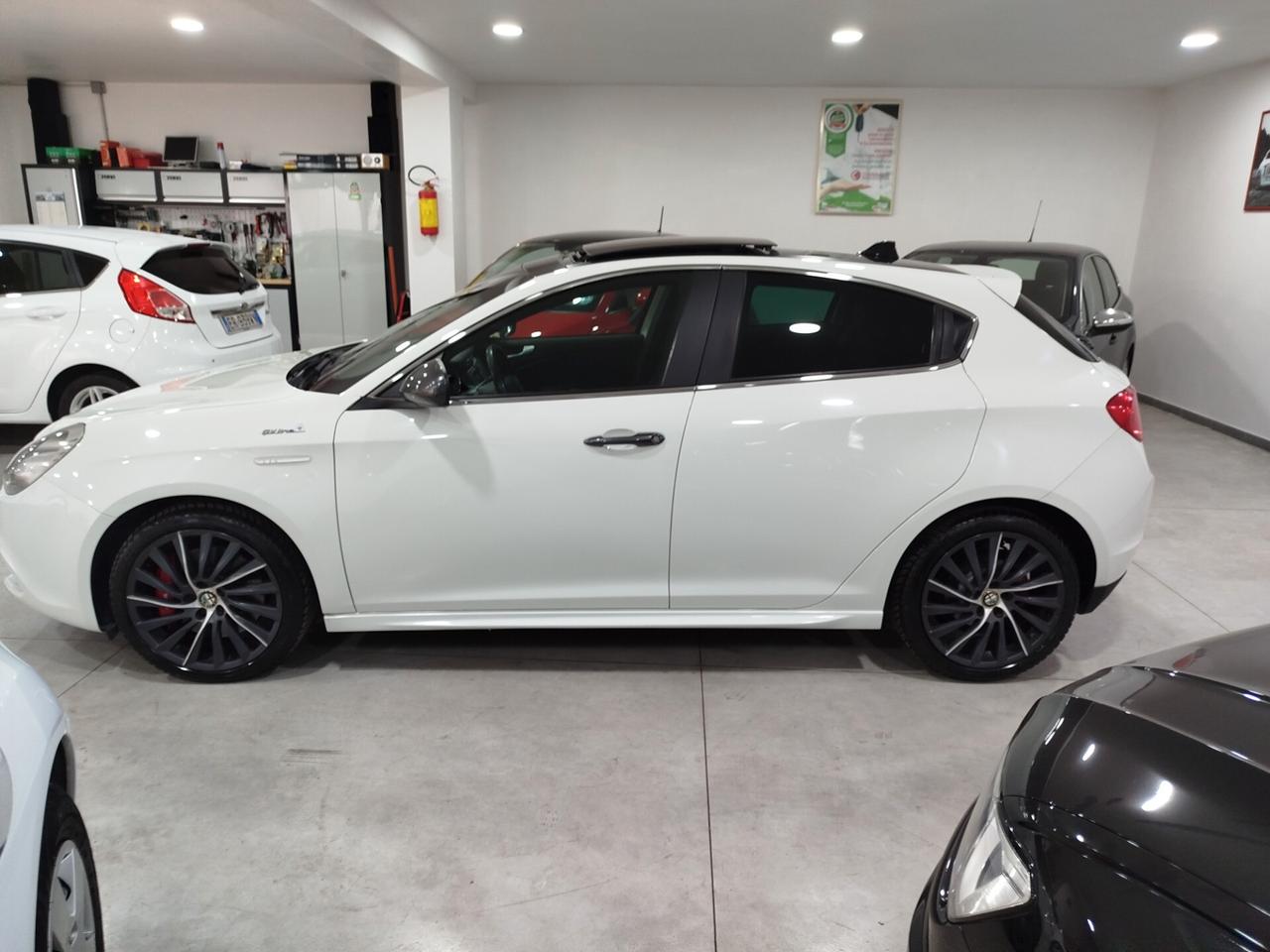 Alfa Romeo Giulietta 1.6 JTDm-2 105 CV Quadrifoglio verde