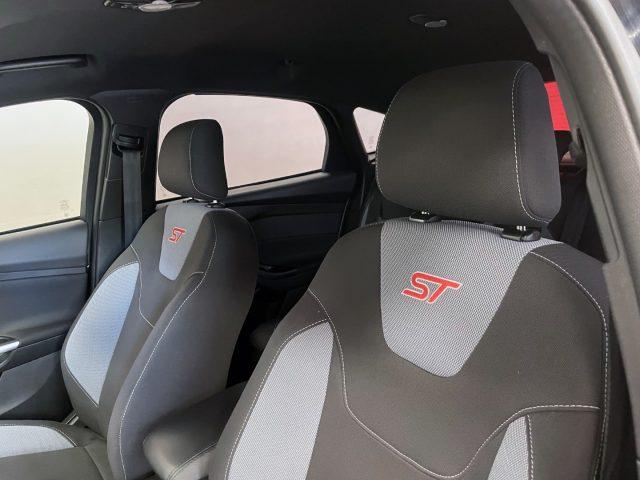 FORD Focus 5P 2.0 ECOBOOST ST 250CV