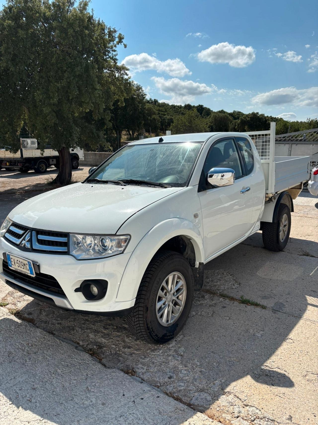 MITSUBISHI L200 2.5 DID 178 CV CLUB CAB