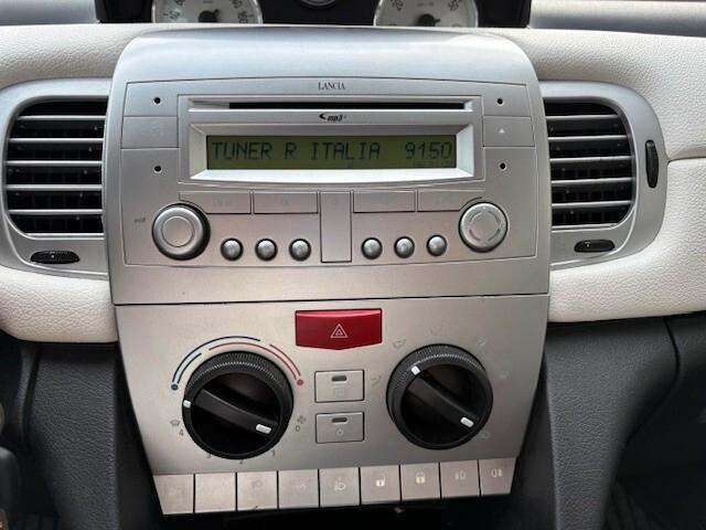 Lancia Ypsilon 1.3 MJT 75 CV Platinum