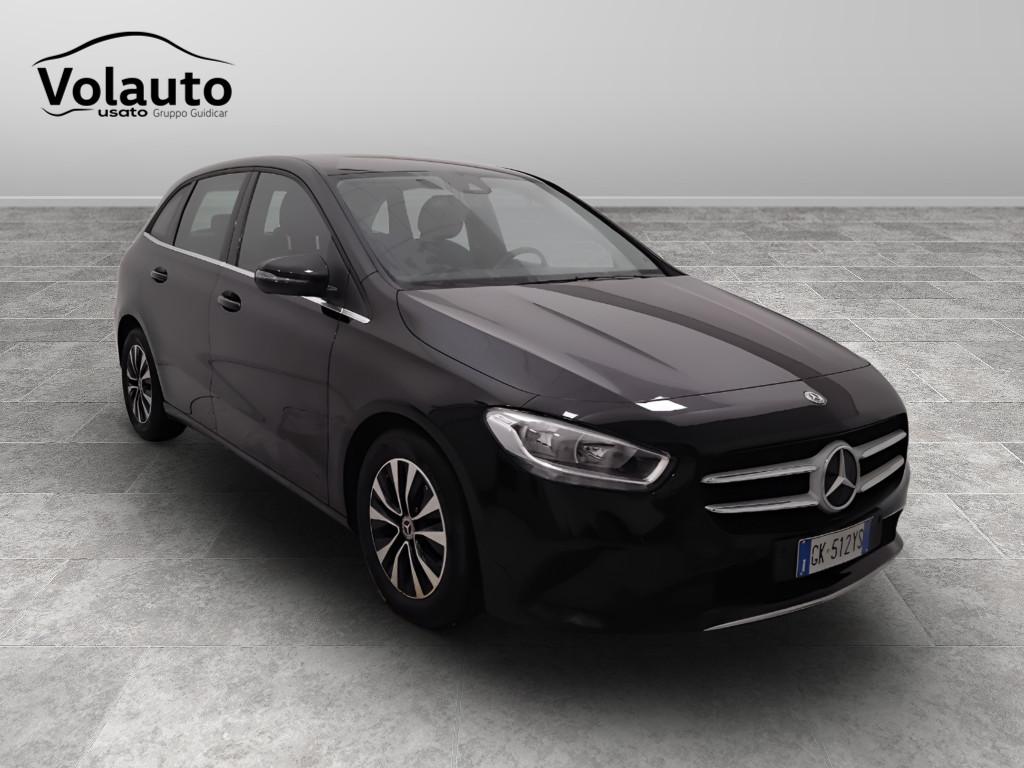 Mercedes-Benz Classe B - W247 2018 - B 180 d Sport auto