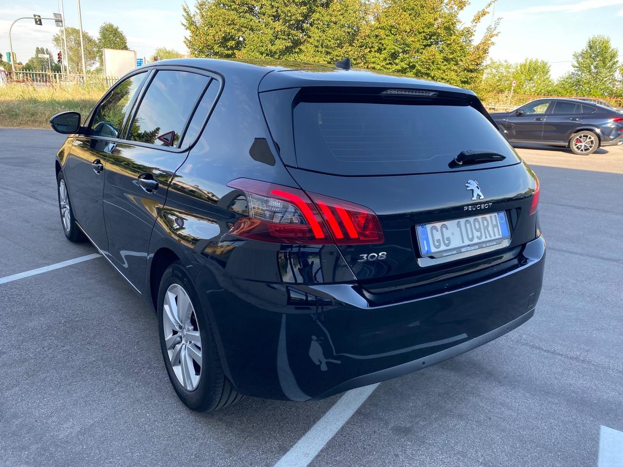 Peugeot 308 My21 Berlina 1.5 130 CV AUTOMATICA NAVI