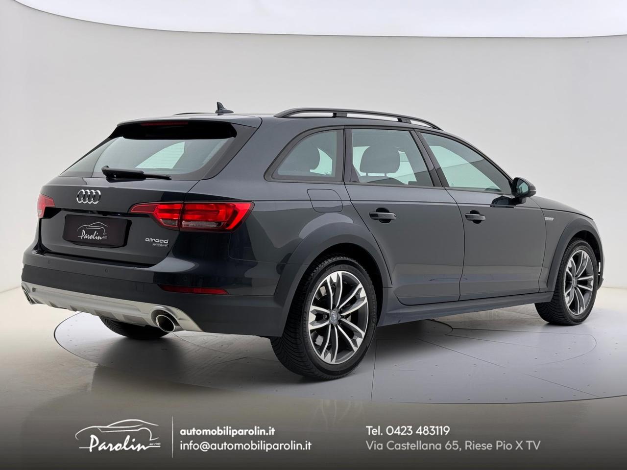 Audi A4 Allroad 45 2.0 tfsi mhev Business 245cv quattro s-tronic Gancio