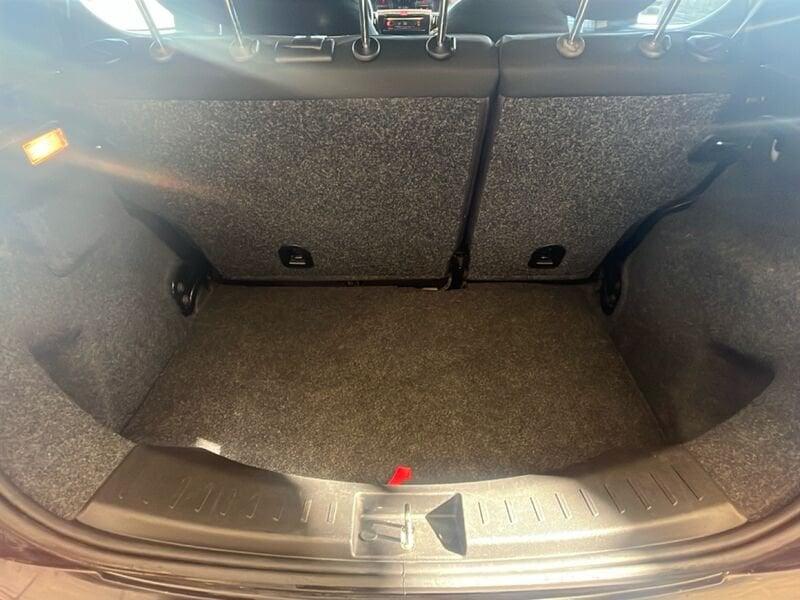 Lancia Ypsilon 1.2 69cv Platinum