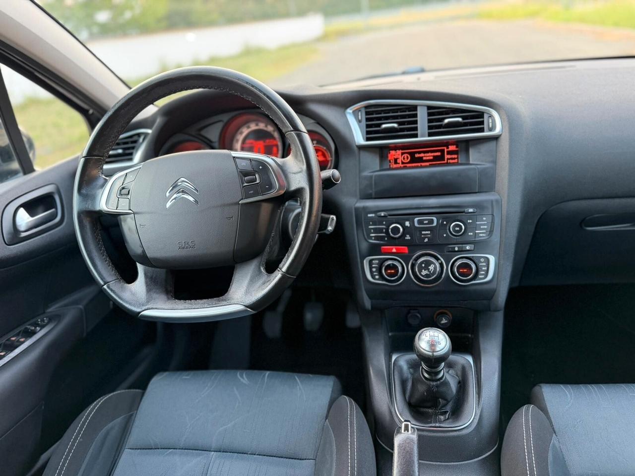 Citroen C4 1.6 e-HDi Berlina 115cv