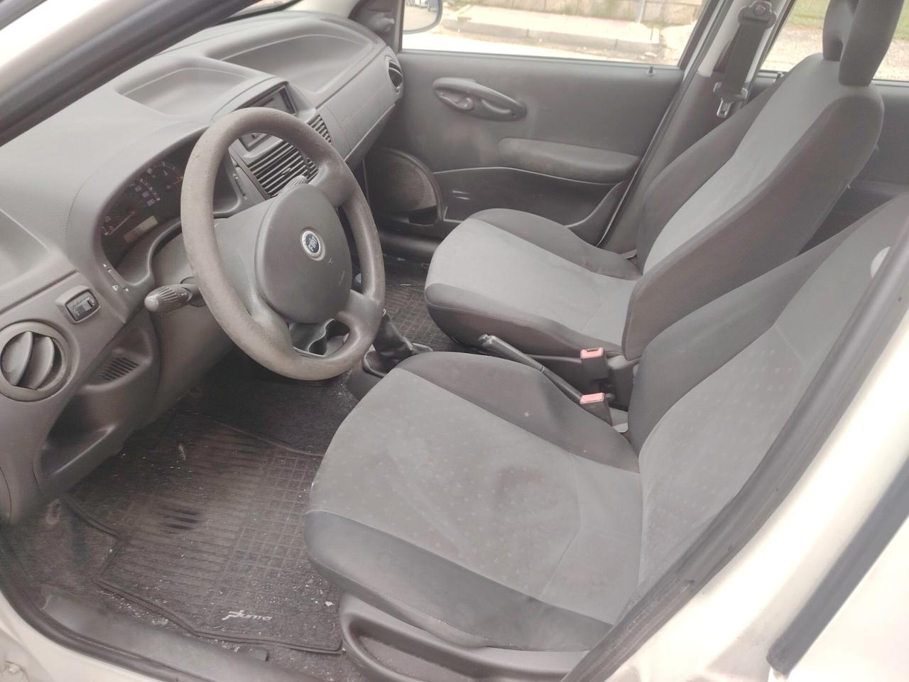 Fiat Punto 1.2 5 porte Active Natural Power