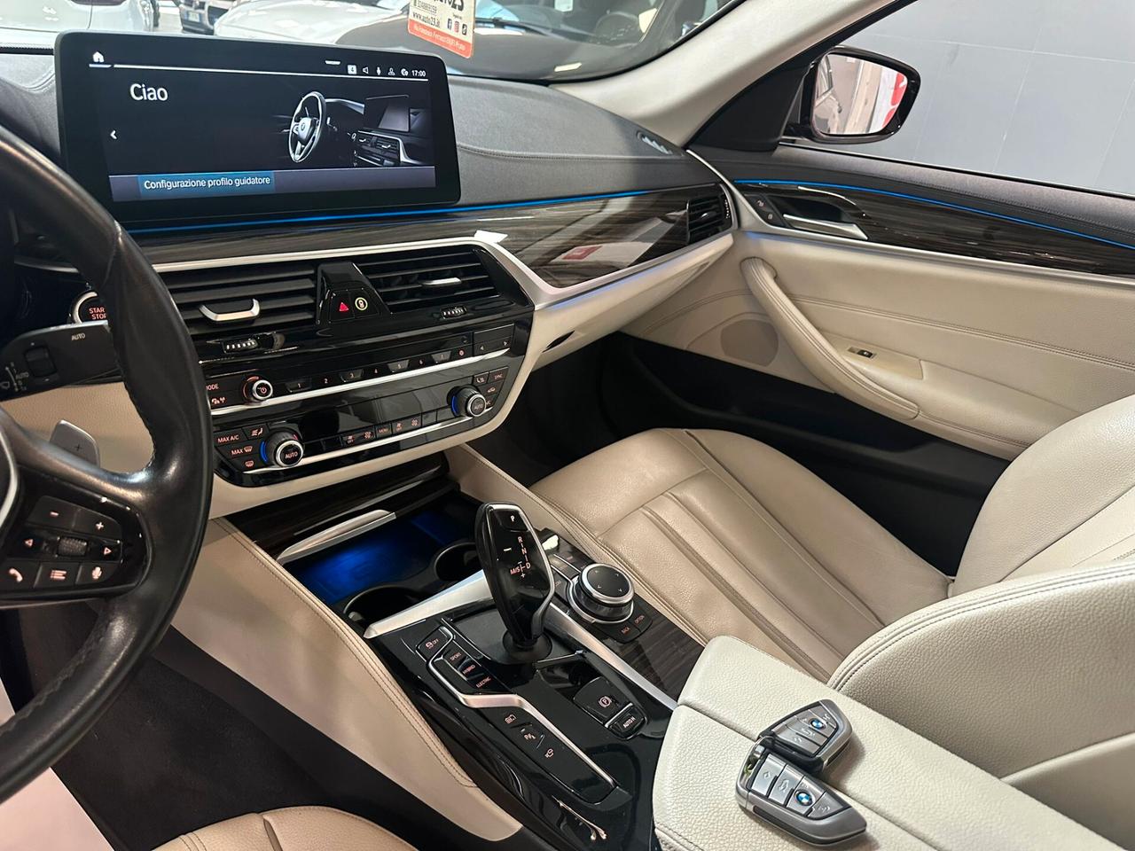 Bmw 3.0 hybrid 545e xDrive Luxury