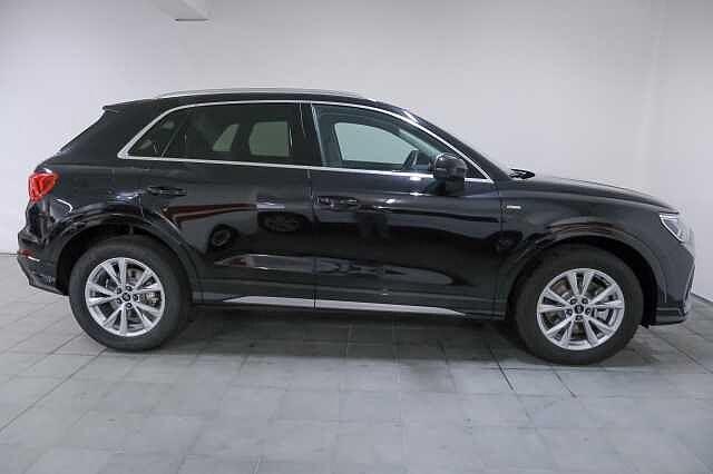 Audi Q3 45 TFSI e S tronic S line edition