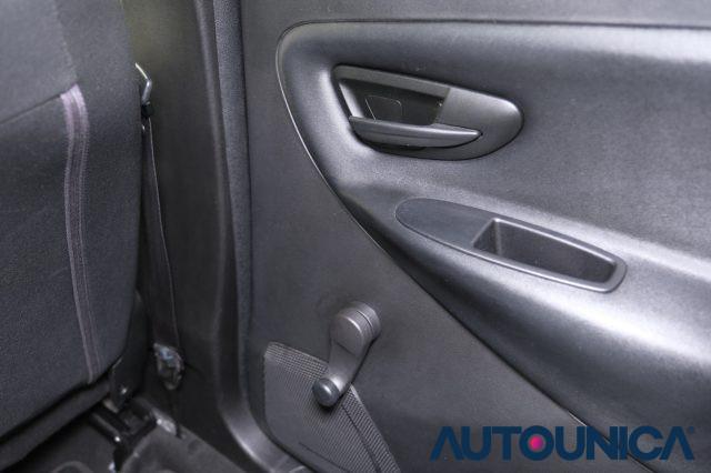 LANCIA Ypsilon 1.2 69 CV 5 PORTE S&S GOLD NEOPATENTATI