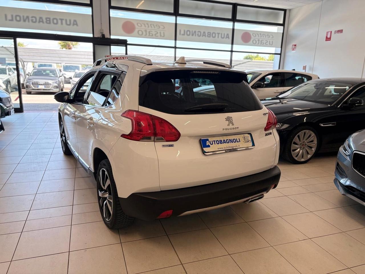 Peugeot 2008 ALLURE BlueHDi 120 6mt GRIP CONTROL