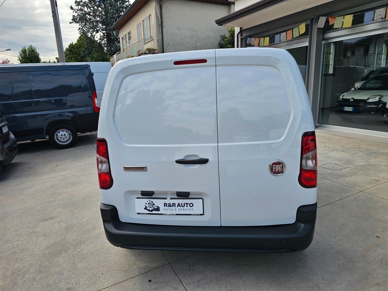 FIAT DOBLÒ / 2022 / 4P / VETT. FURGONATA VAN CH1 1.2 BENZINA 110CV MT6