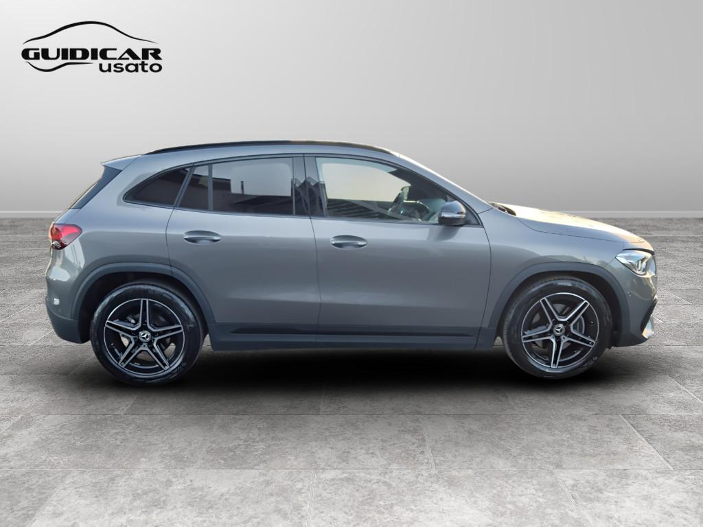 Mercedes-Benz GLA-H247 2020 - GLA 200 d Premium 4matic auto