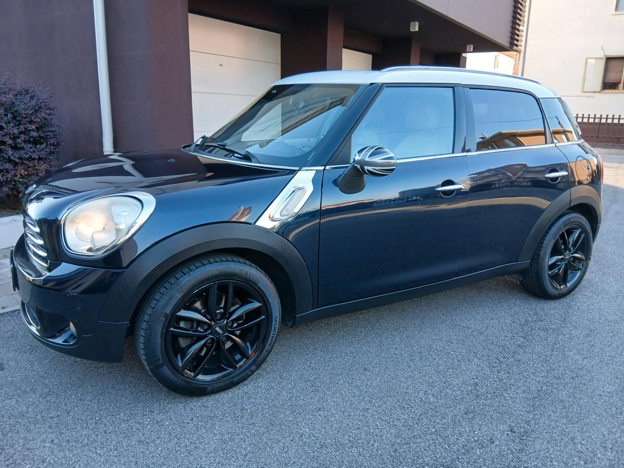 Mini Cooper D Countryman 1.6 full optional in pronta consegna