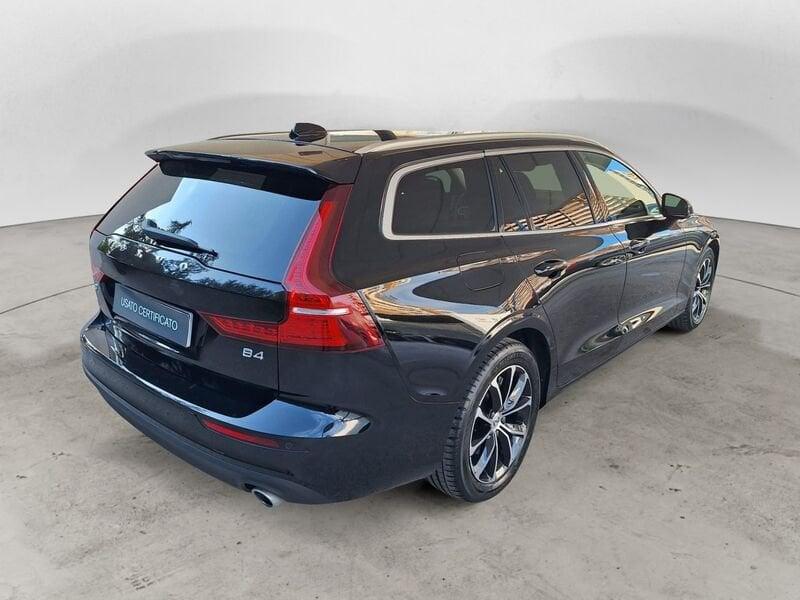 Volvo V60 B4 197+14 CV Automatica Mild Hybrid Diesel NAVI LED Momentum Business Pro