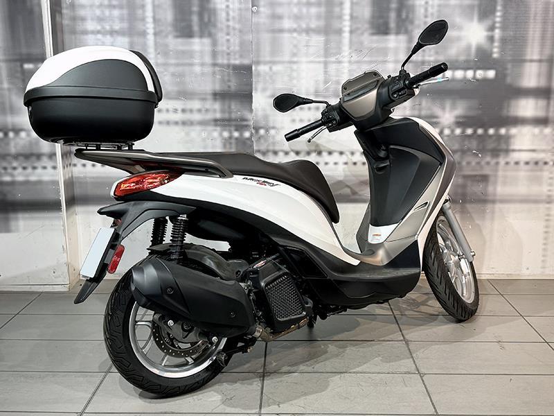 Piaggio Medley 150