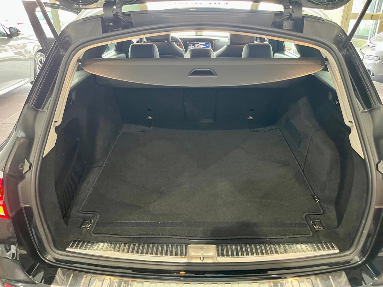 Mercedes-benz E 220 d 4MATIC Auto 9G Premium