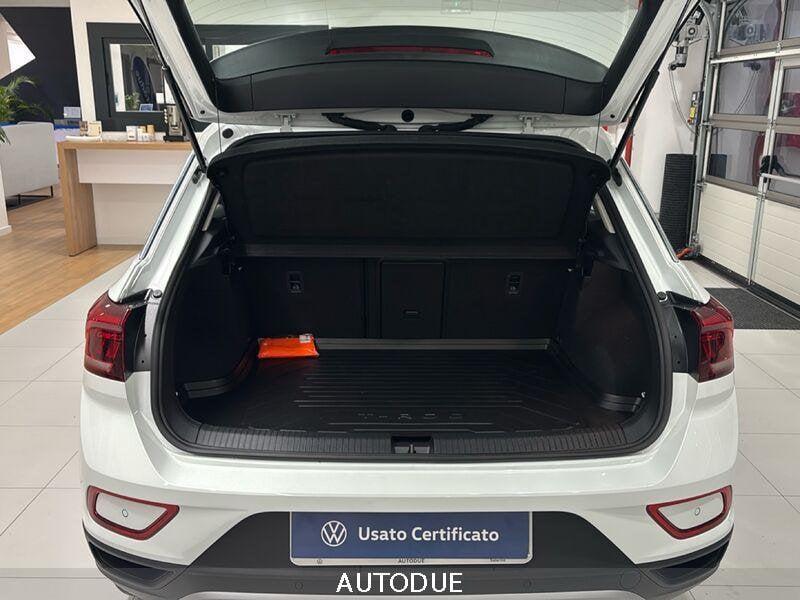 Volkswagen T-Roc I 2022 1.0 tsi Life 110cv