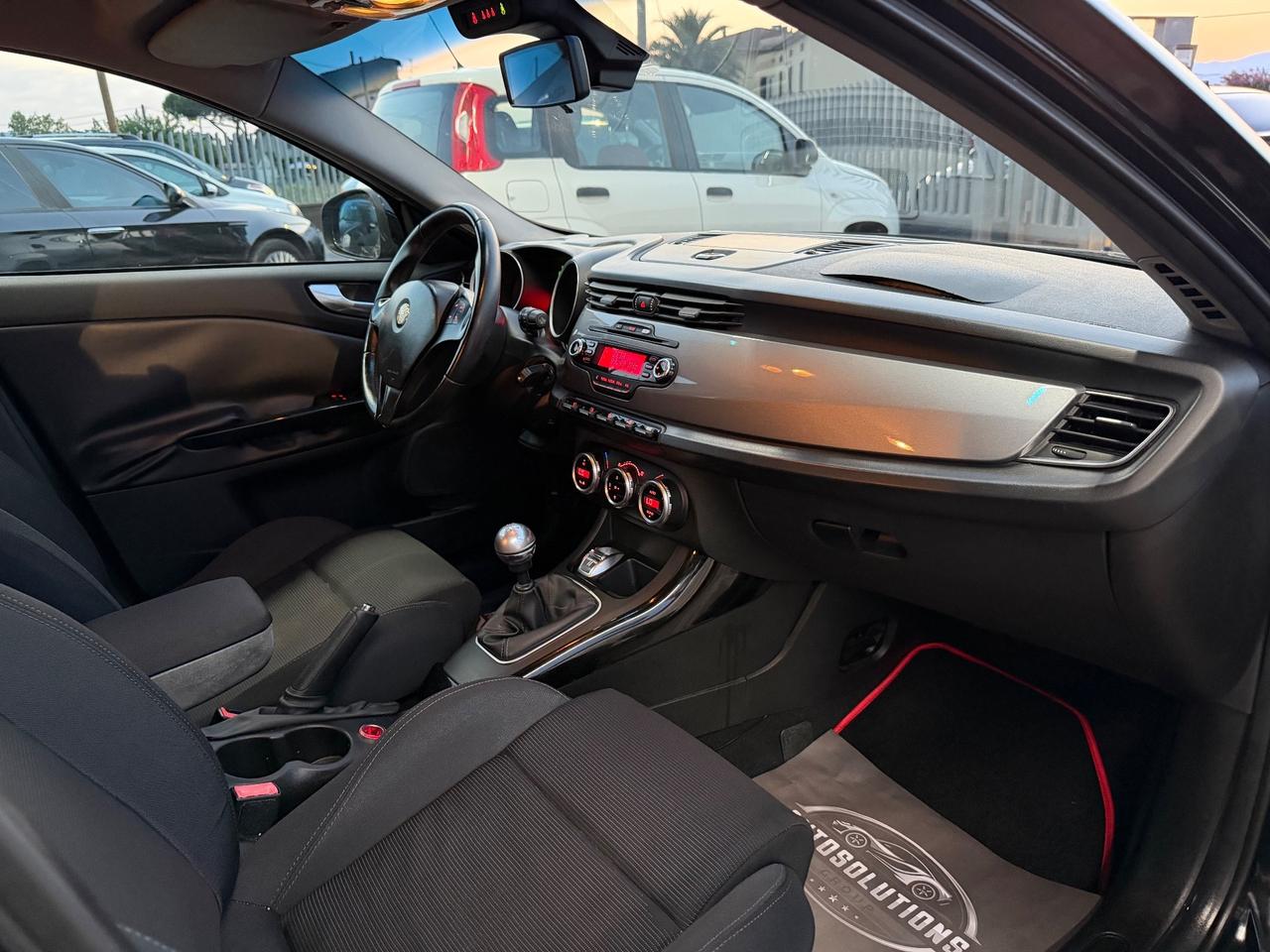 Alfa Romeo Giulietta 1.4 Turbo 170cv MultiAir TCT Distinctive