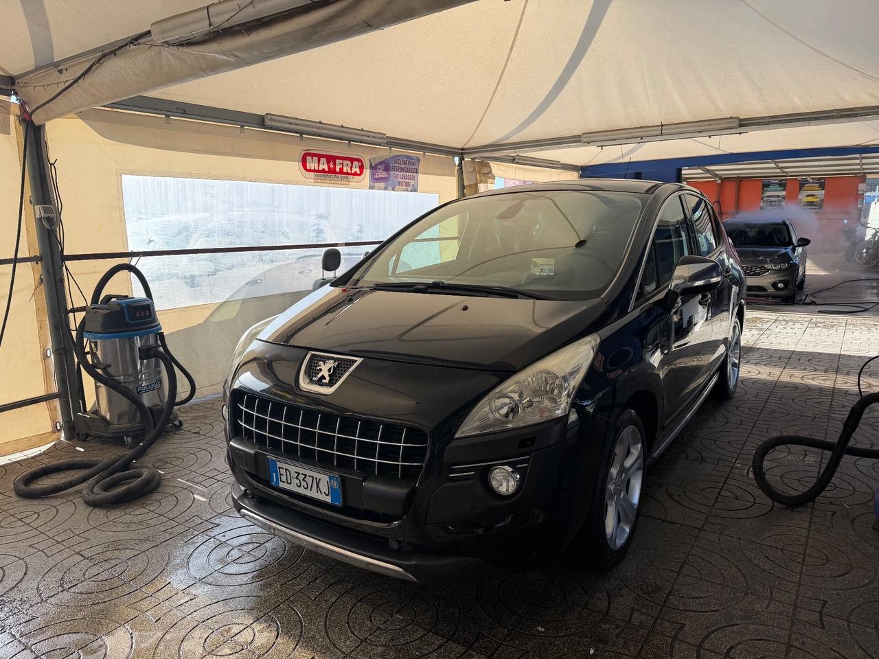 Peugeot 3008 1.6 HDi 110CV cambio robotizzato Outdoor