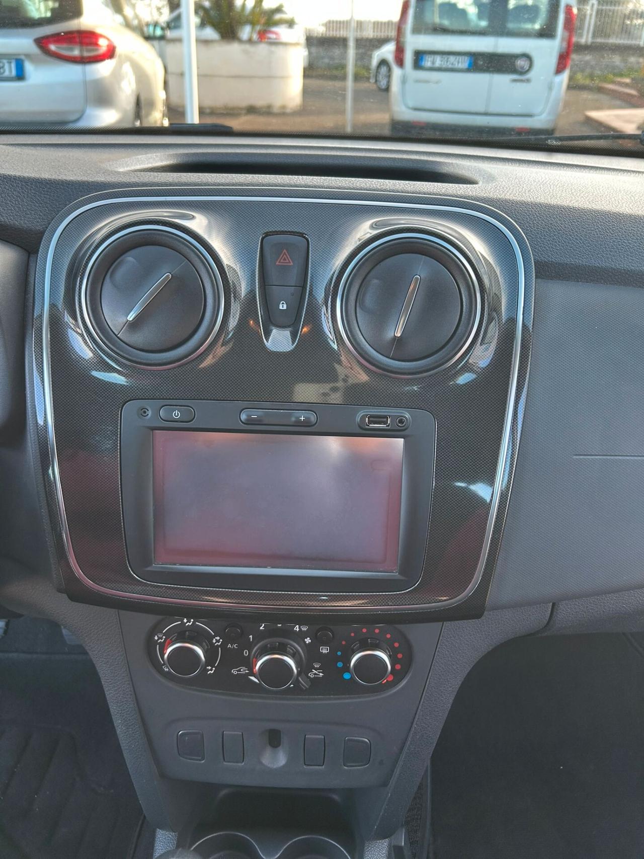 Dacia Sandero 1.0 SCe 12V 75CV Lauréate