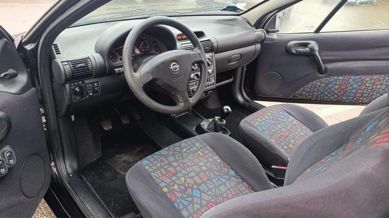 Opel Tigra 1.4i benzina OK NEOPATENTATI