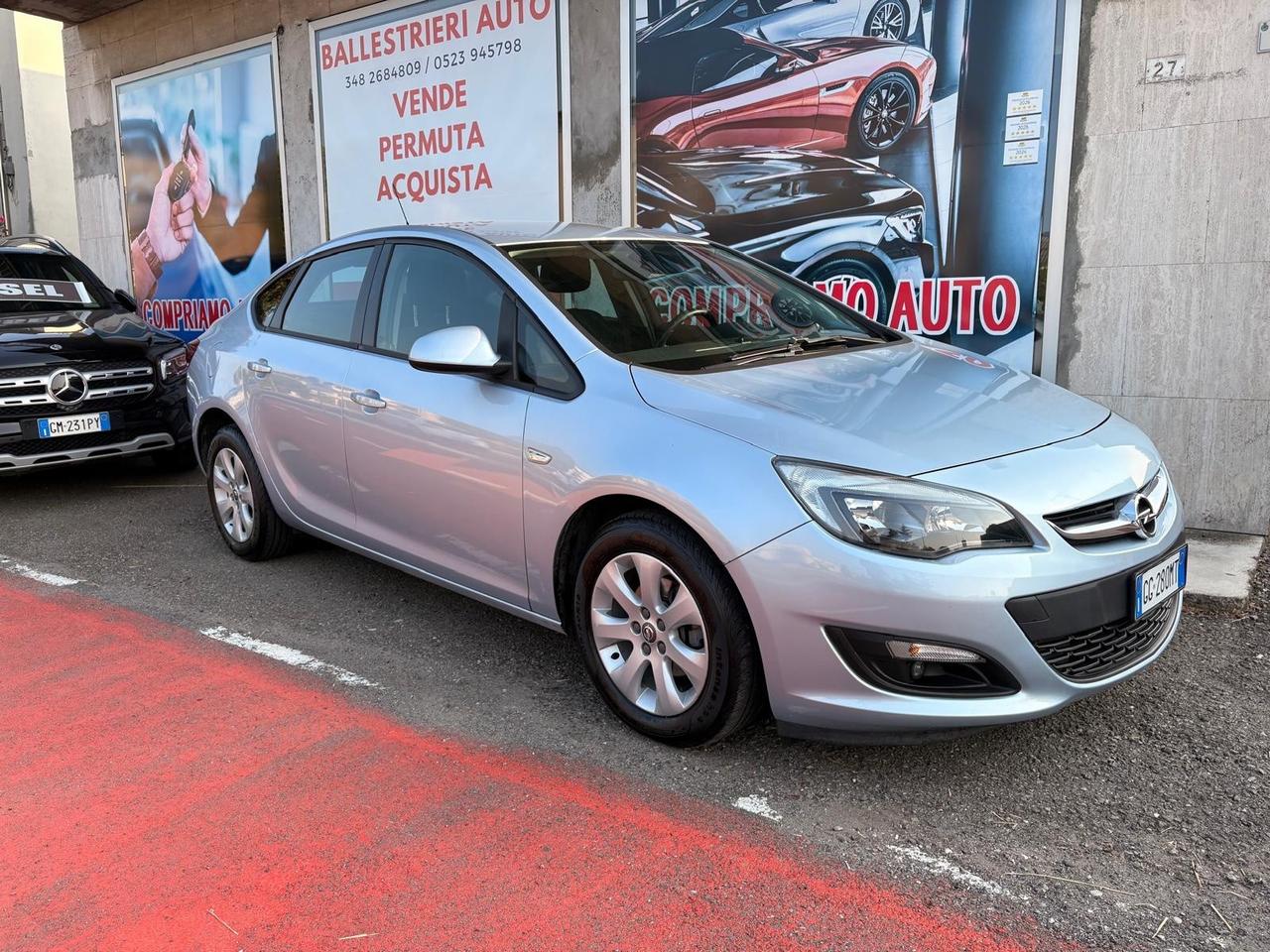 Opel Astra 1.6 116CV 4 porte BENZINA / GPL Tech Elective