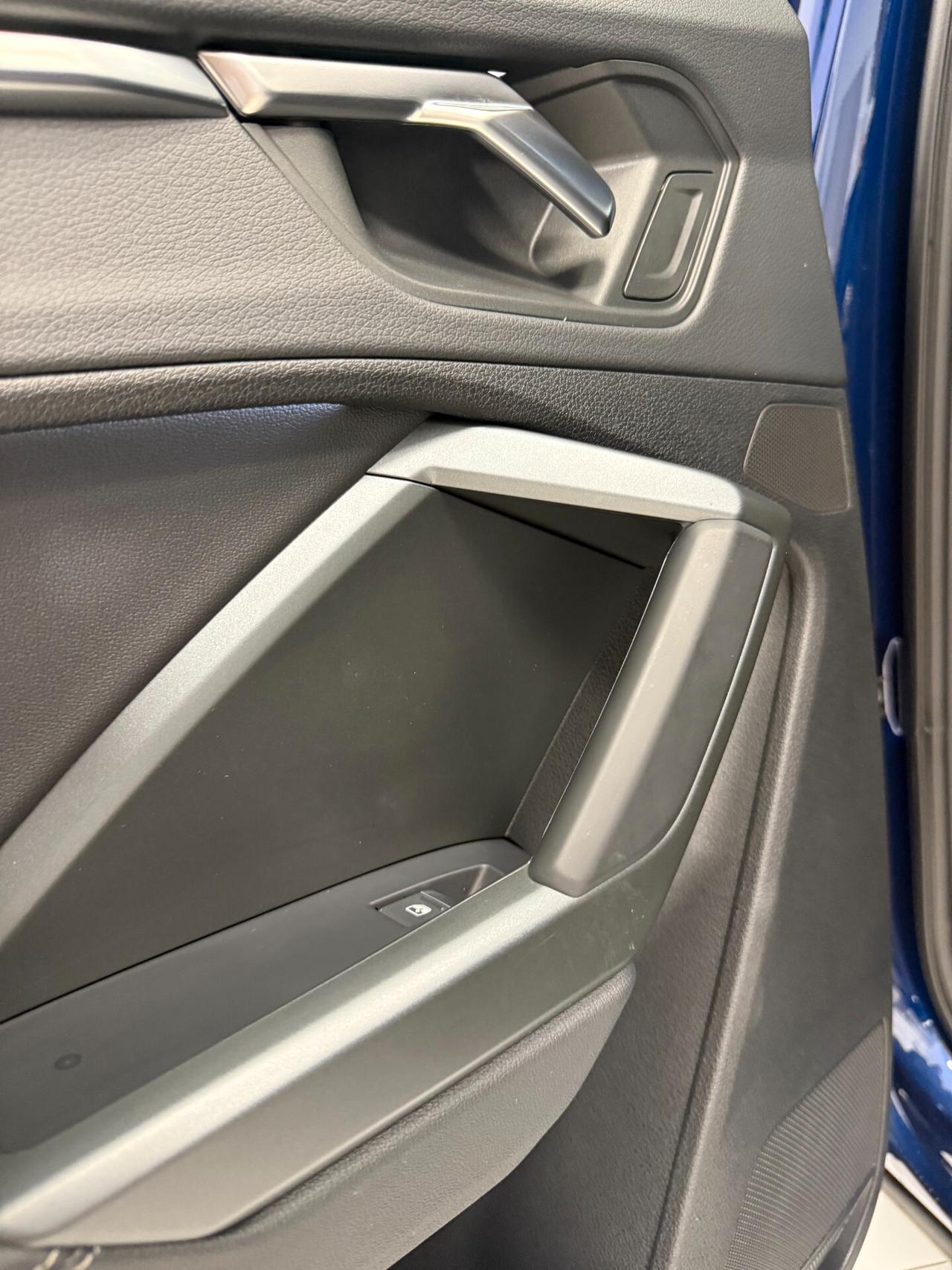 Audi Q3 SPB 35 tdi Sline edition NAVI,TELECAMERA,FARI LED,VIRTUAL COCKPIT,APPLE CARPLAY,PELLE PARZIALE
