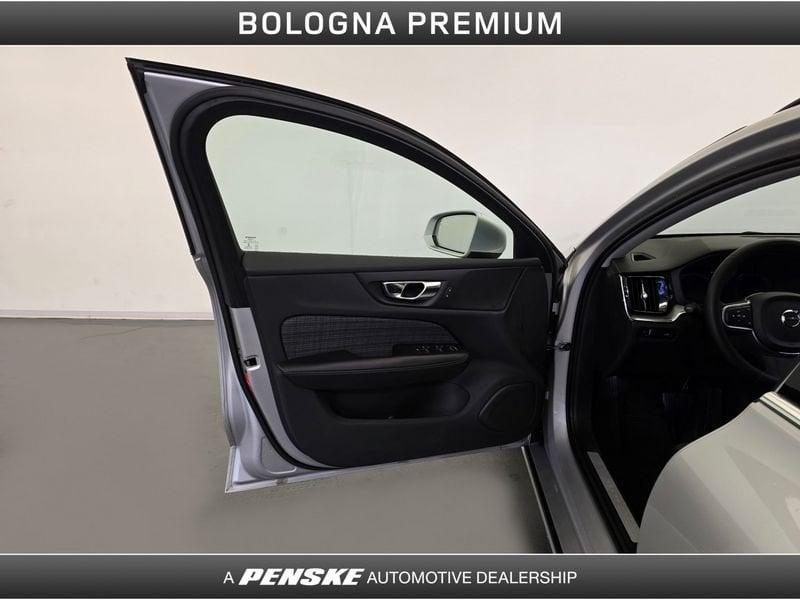 Volvo V60 V60 B4 (d) automatico Core