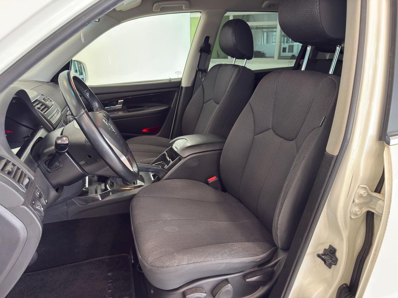 Ssangyong Rexton W 2.2 Diesel 4WD 7 POSTI
