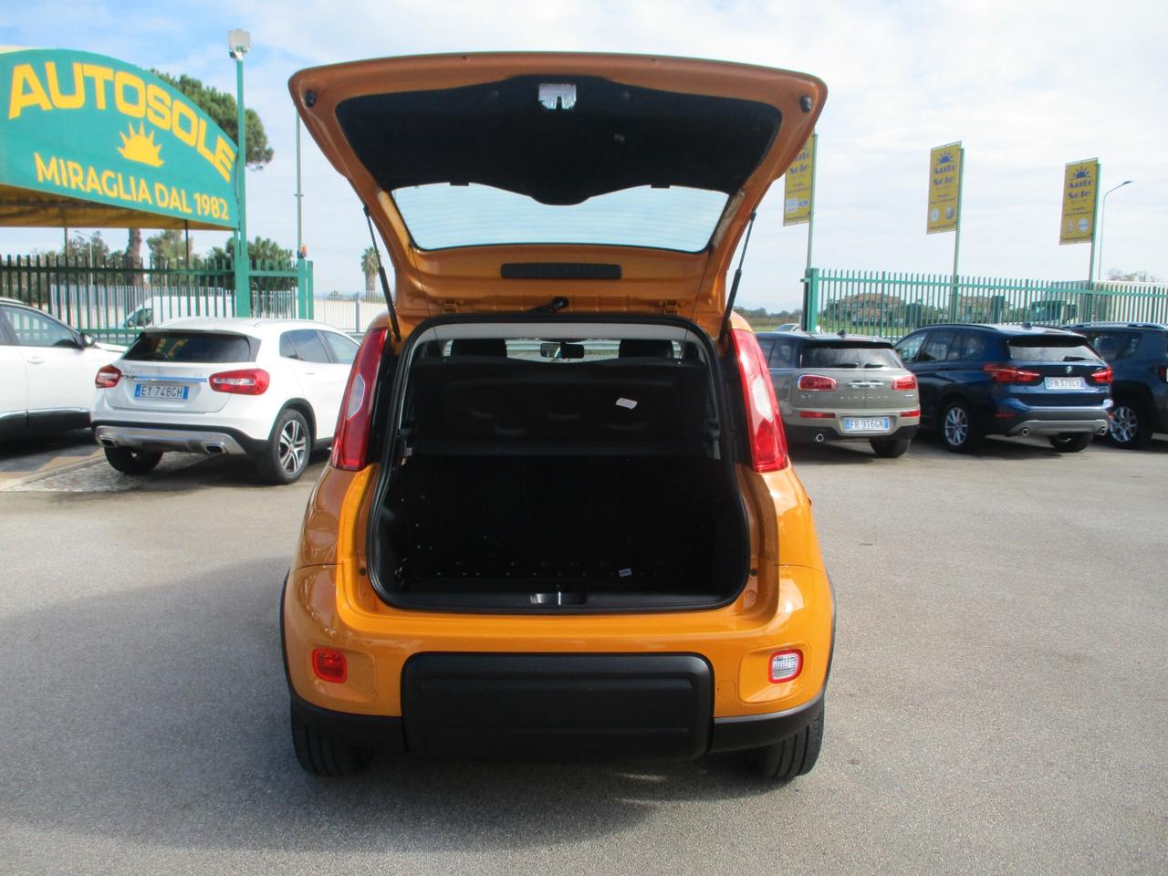 Fiat Panda PANDA 1.0 HYBRID CITY CROSS 38000 KM