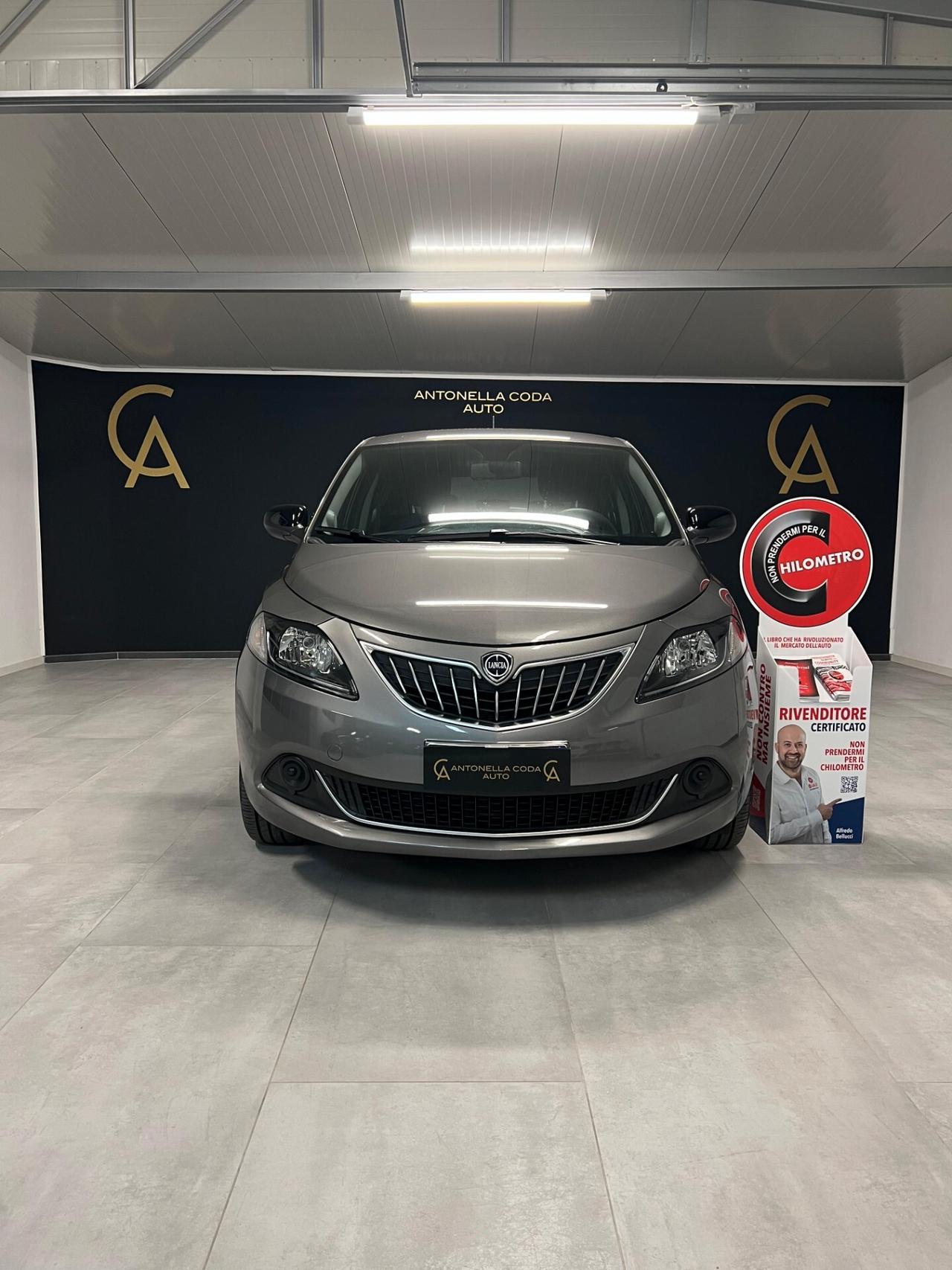 Lancia Ypsilon 1.0 FireFly 5 porte S&S Hybrid Ecochic A. Ferretti