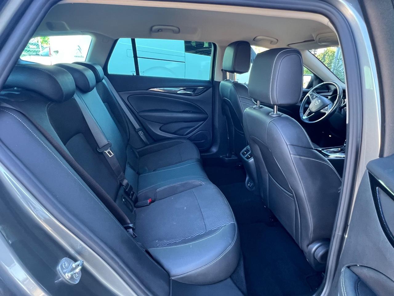 Opel Insignia 1.6 CDTI 136cv Sports Tourer Innovation