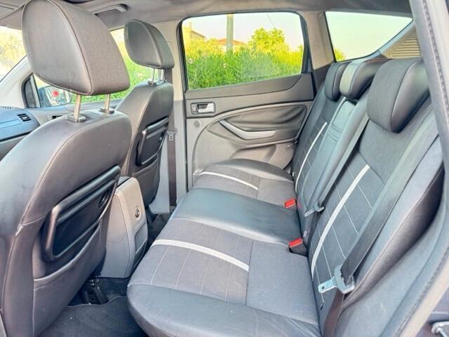 Ford Kuga 2.0 TDCi 136 CV Titanium DPF 4x4 - tetto panoramico