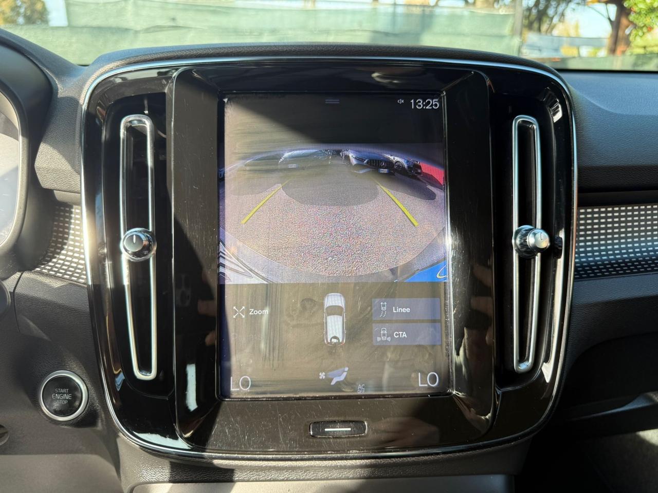 Volvo XC40 T3 Geartronic R-design LED KAMERA FULL *PROMO*