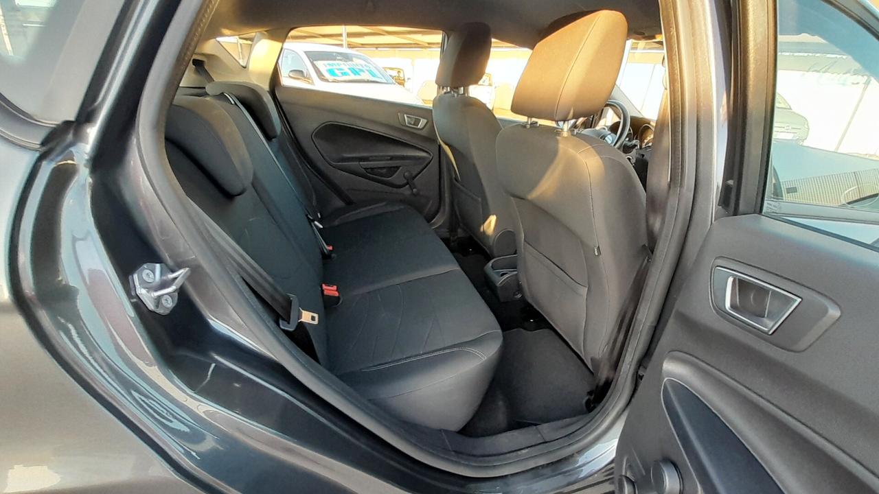 Ford Fiesta 1.4 5p. Bz.- GPL Titanium