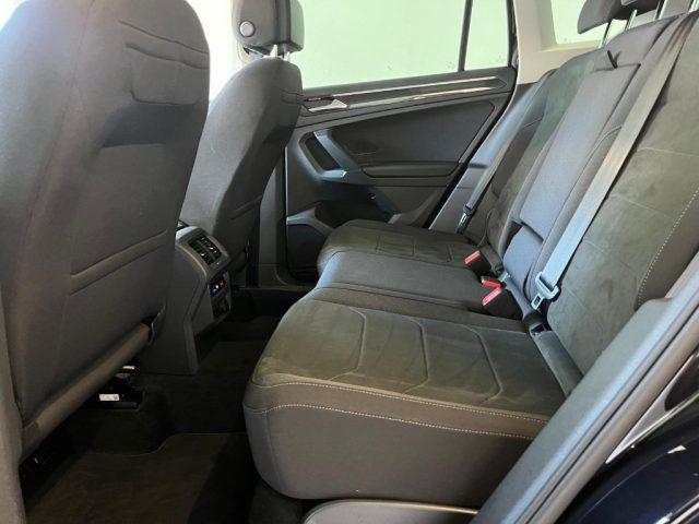 VOLKSWAGEN Tiguan 2.0 TDI 150 CV SCR DSG Elegance