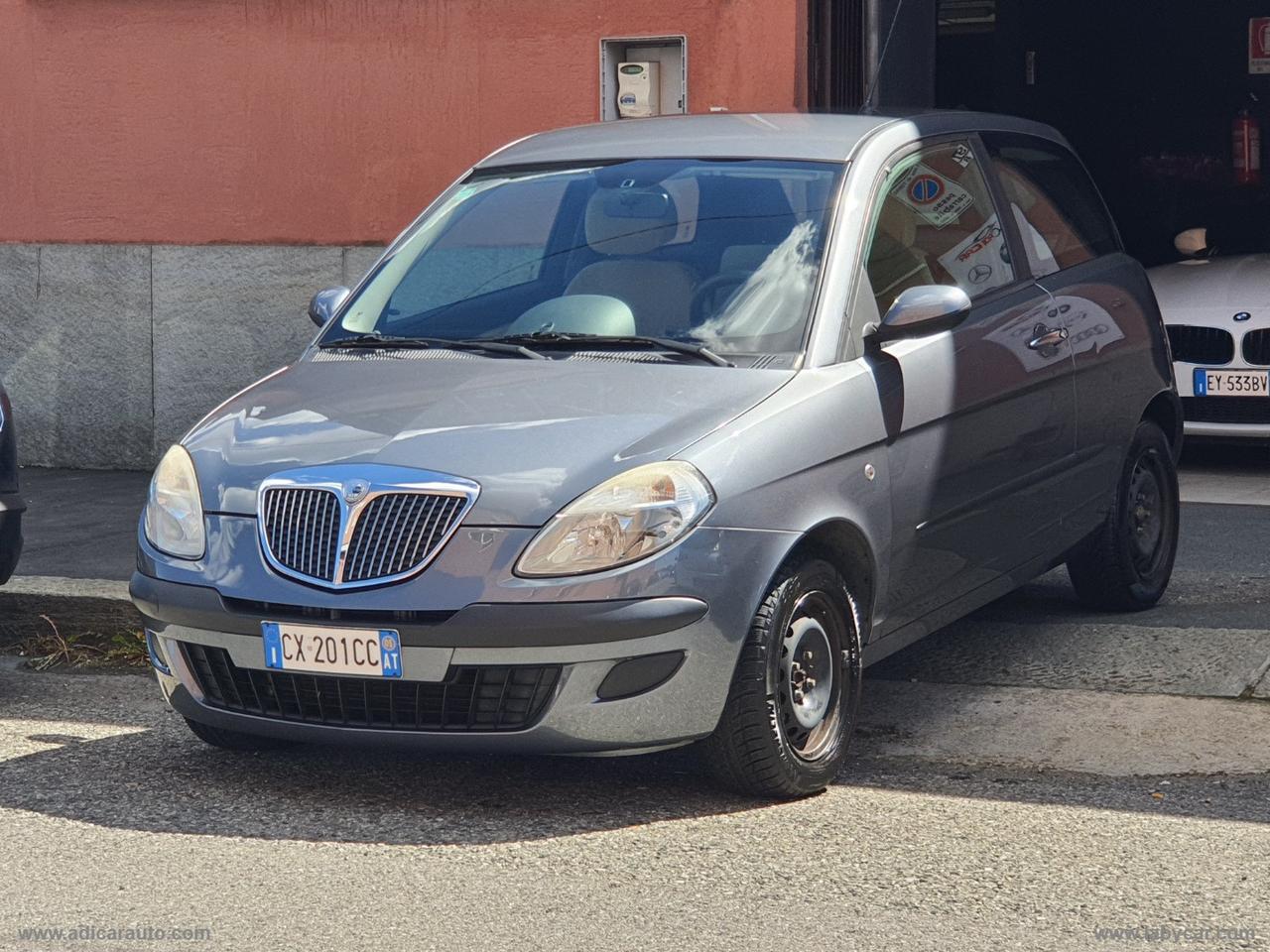 LANCIA Ypsilon 1.2