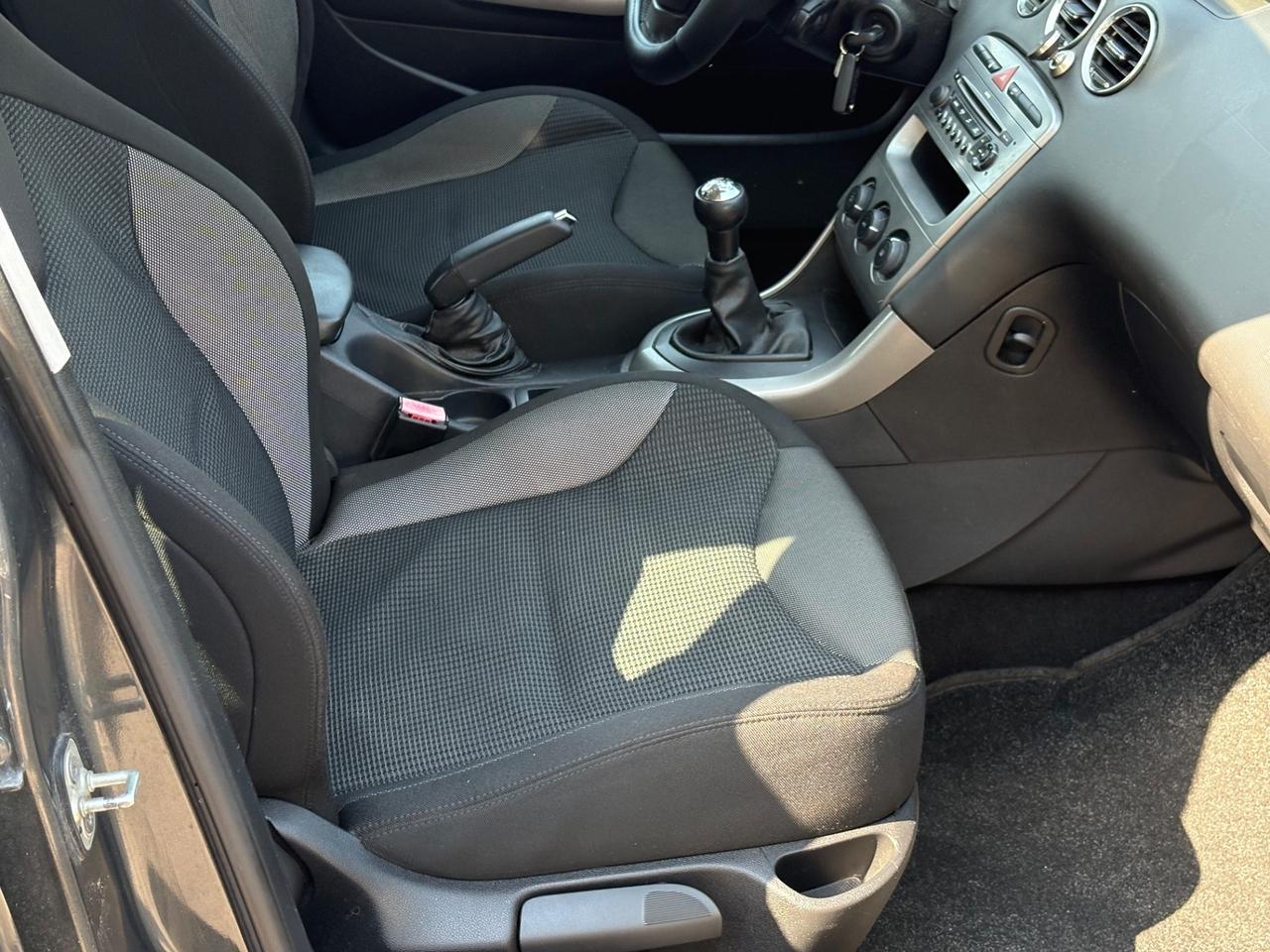 Peugeot 308 1.6 VTi 120CV 5p. GPL