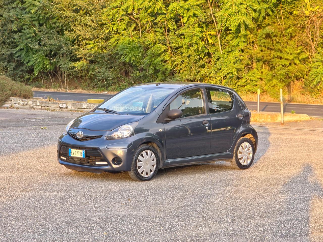 Toyota Aygo 1.0 12V VVT-i 5 porte Cool Soda Connect CV-68 E5B Manuale NEO 2014