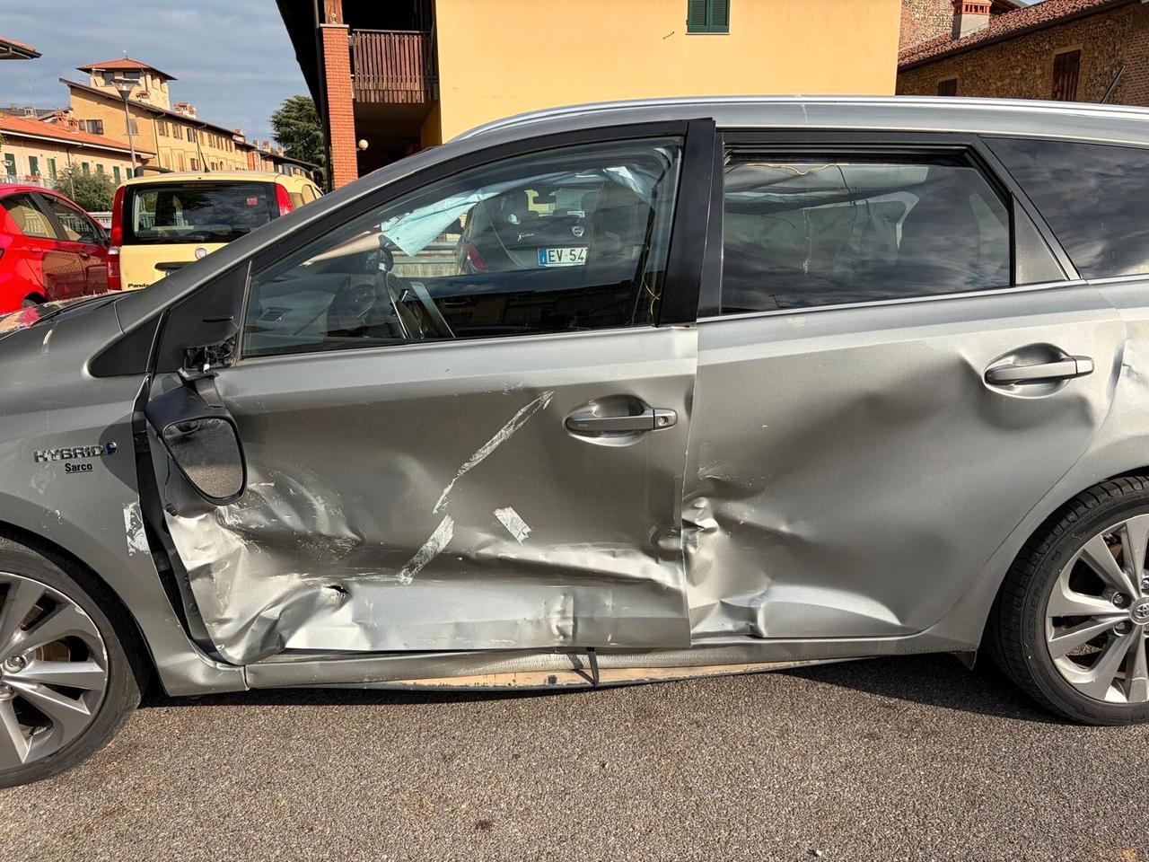 Toyota Auris Touring Sports 1.8 Hybrid Lounge