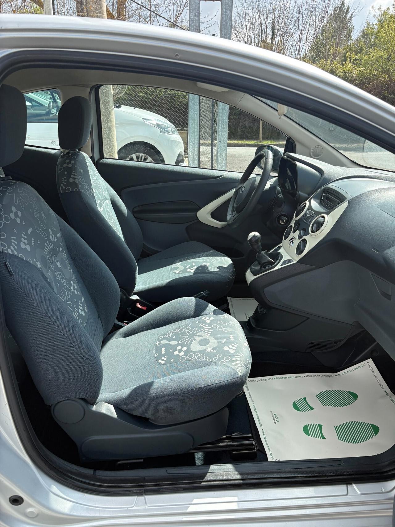 Ford Ka 1.3 TDCi 75CV Titanium