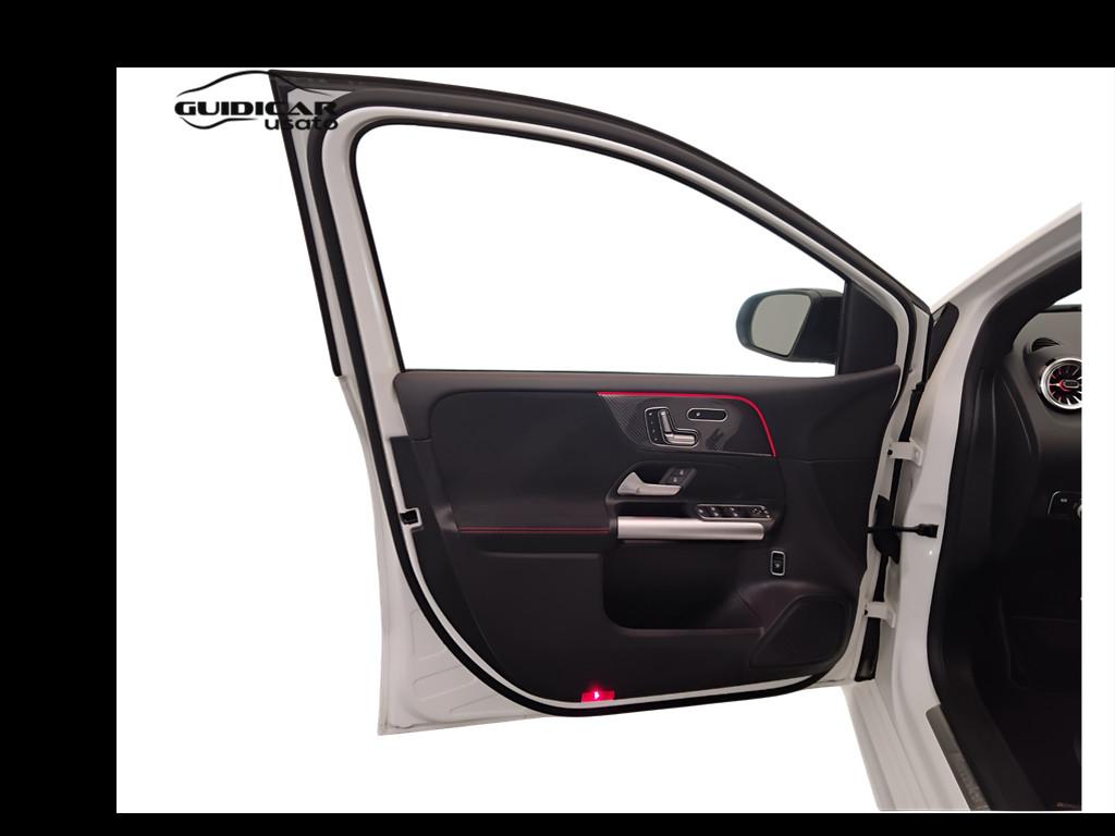 Mercedes-Benz Classe B - W247 2023 - B 250 AMG Line Advanced Plus 4matic auto