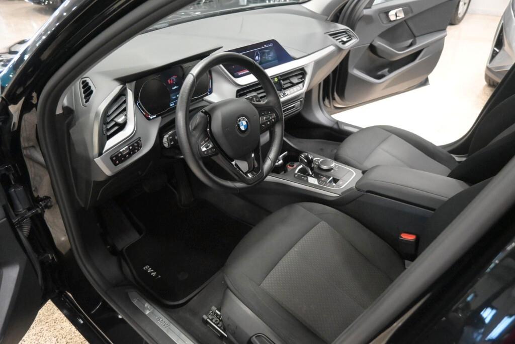 BMW SERIE 1116d 5p. BUSINESS ADVANTAGE
