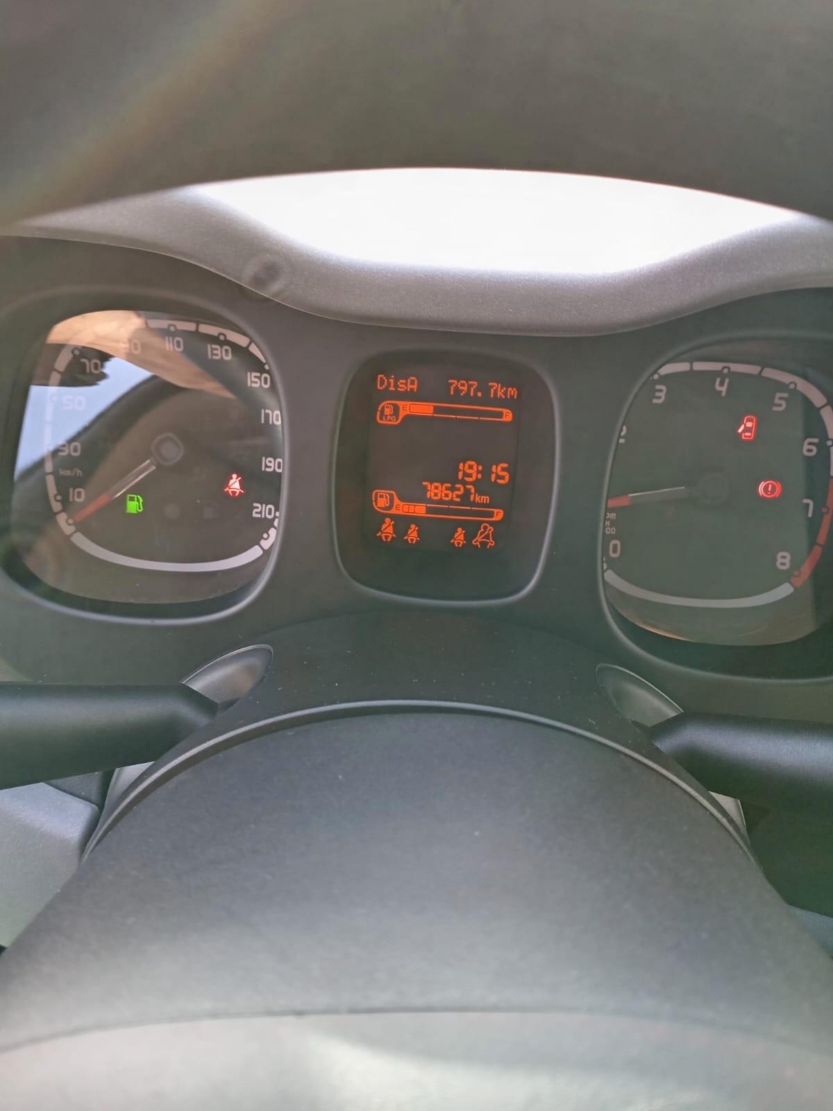 Fiat Panda 1.2 BENZINA 5 PORTE